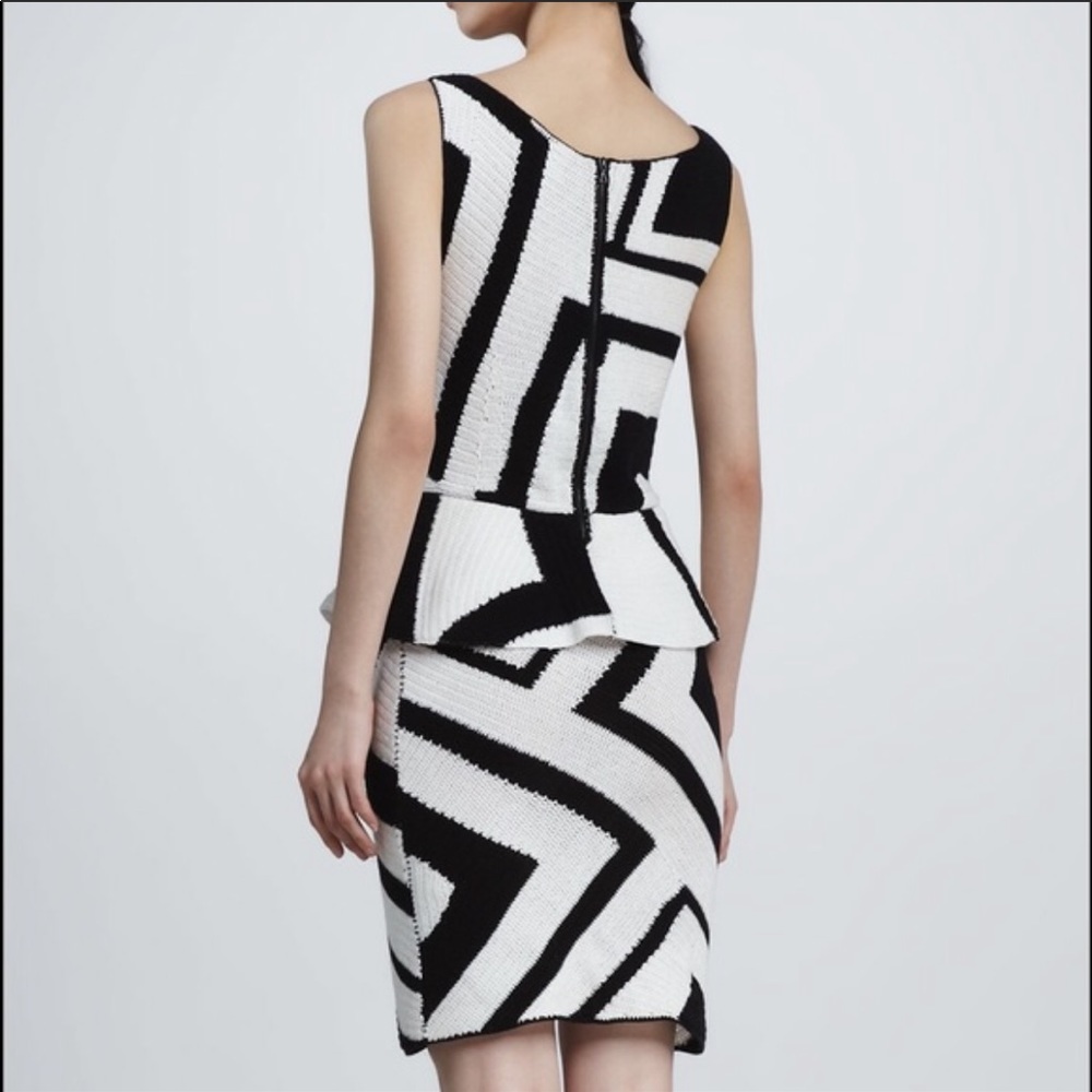 Alice+Olivia black and white crochet dress - Picture 2 of 2
